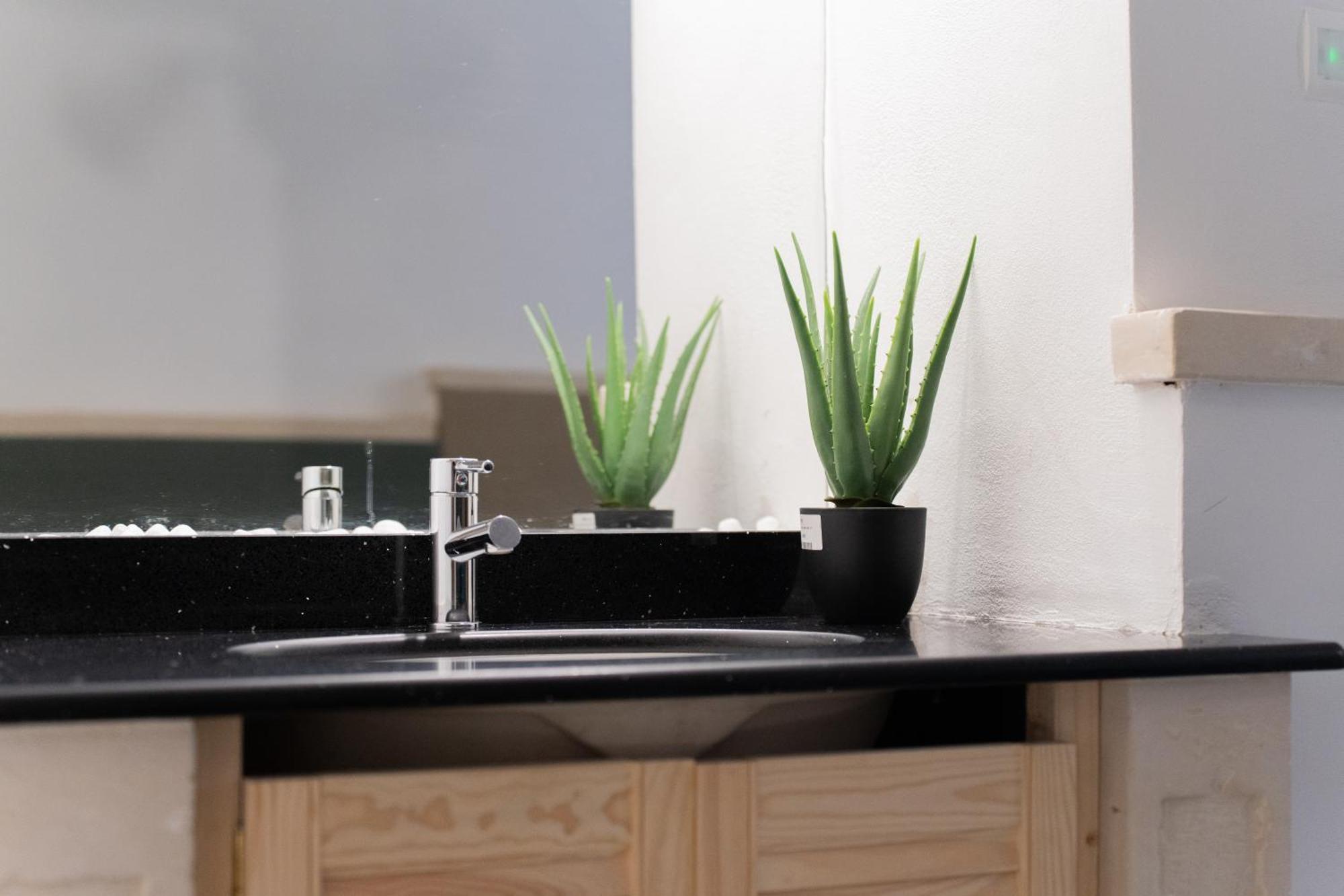 Dimora Barocca Luxury Suites Lecce Zewnętrze zdjęcie