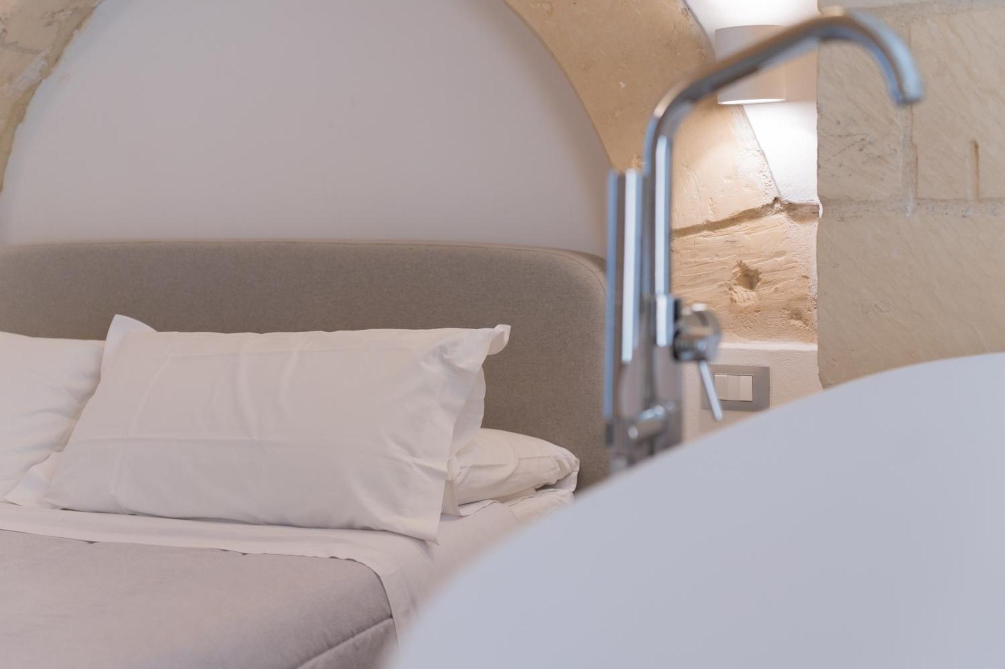Dimora Barocca Luxury Suites Lecce Zewnętrze zdjęcie
