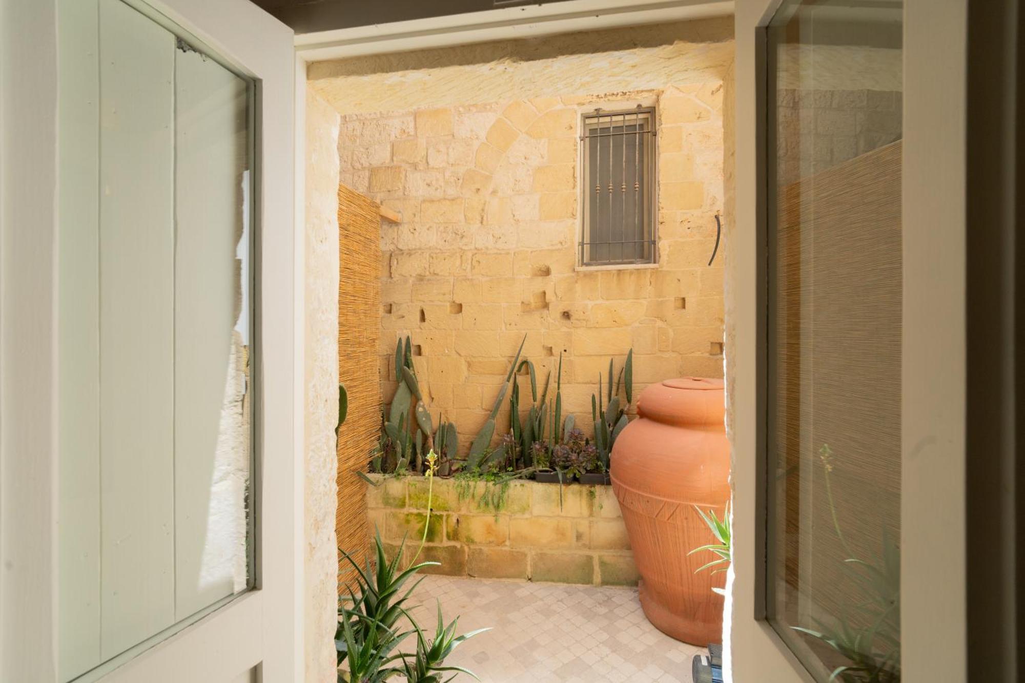 Dimora Barocca Luxury Suites Lecce Zewnętrze zdjęcie