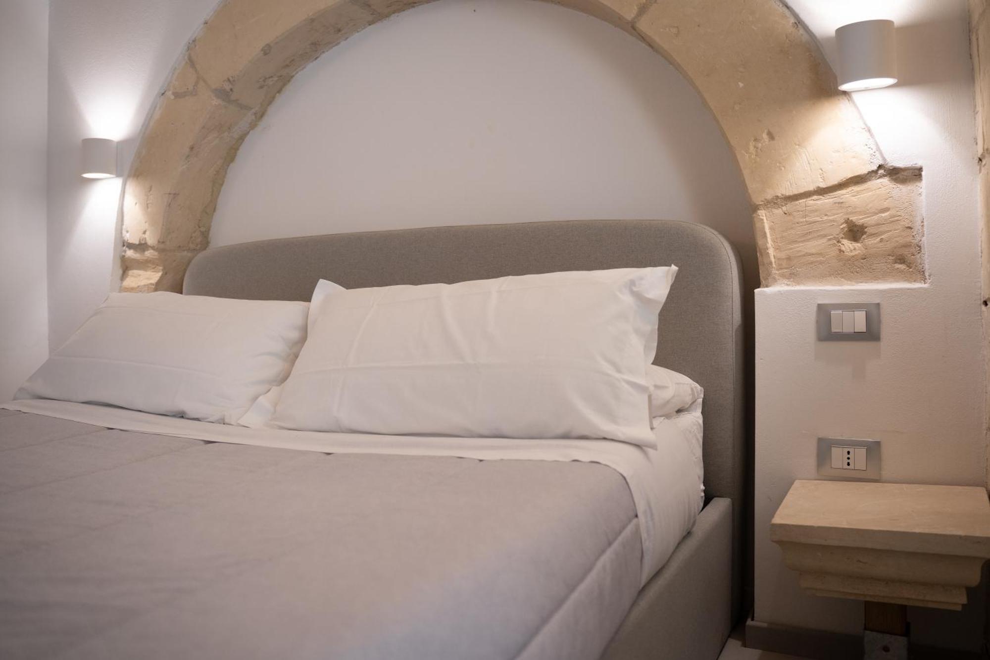 Dimora Barocca Luxury Suites Lecce Zewnętrze zdjęcie